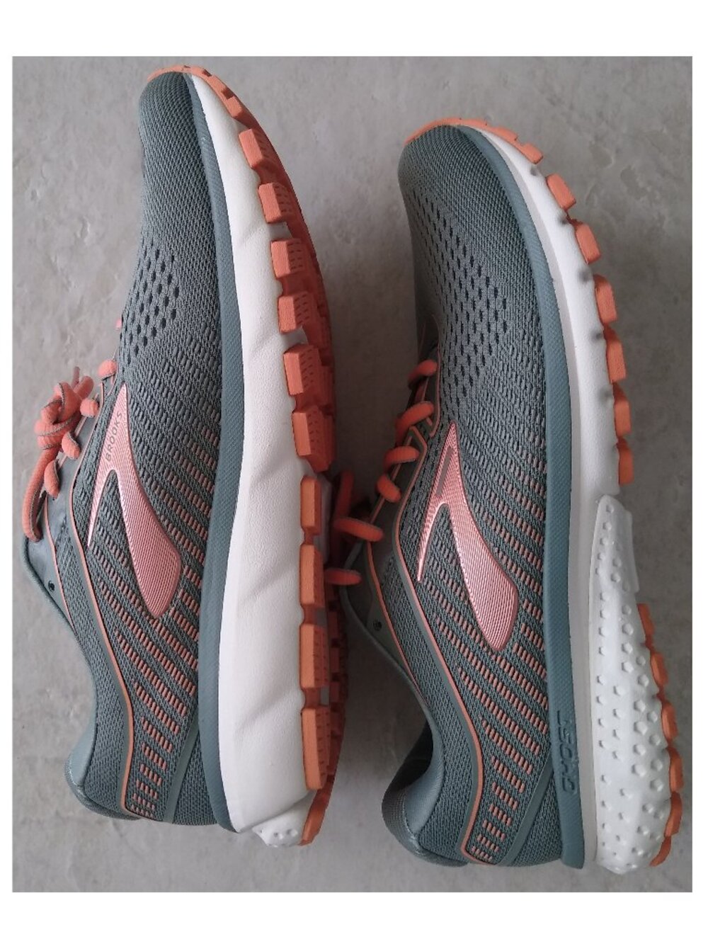 Brooks Ghost 12 Women's Size 9 Road Running Shoe DNA LOFT Lead/Grey/Desert